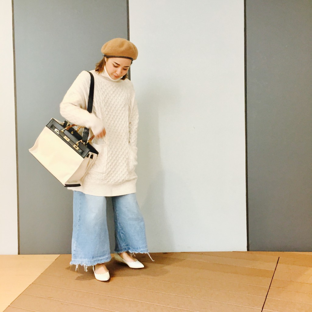 渋谷 ヒカリエ スクラップブック キャセリーニバッグ 鞄 トートバッグ 通勤用 仕事用 大きめバッグ