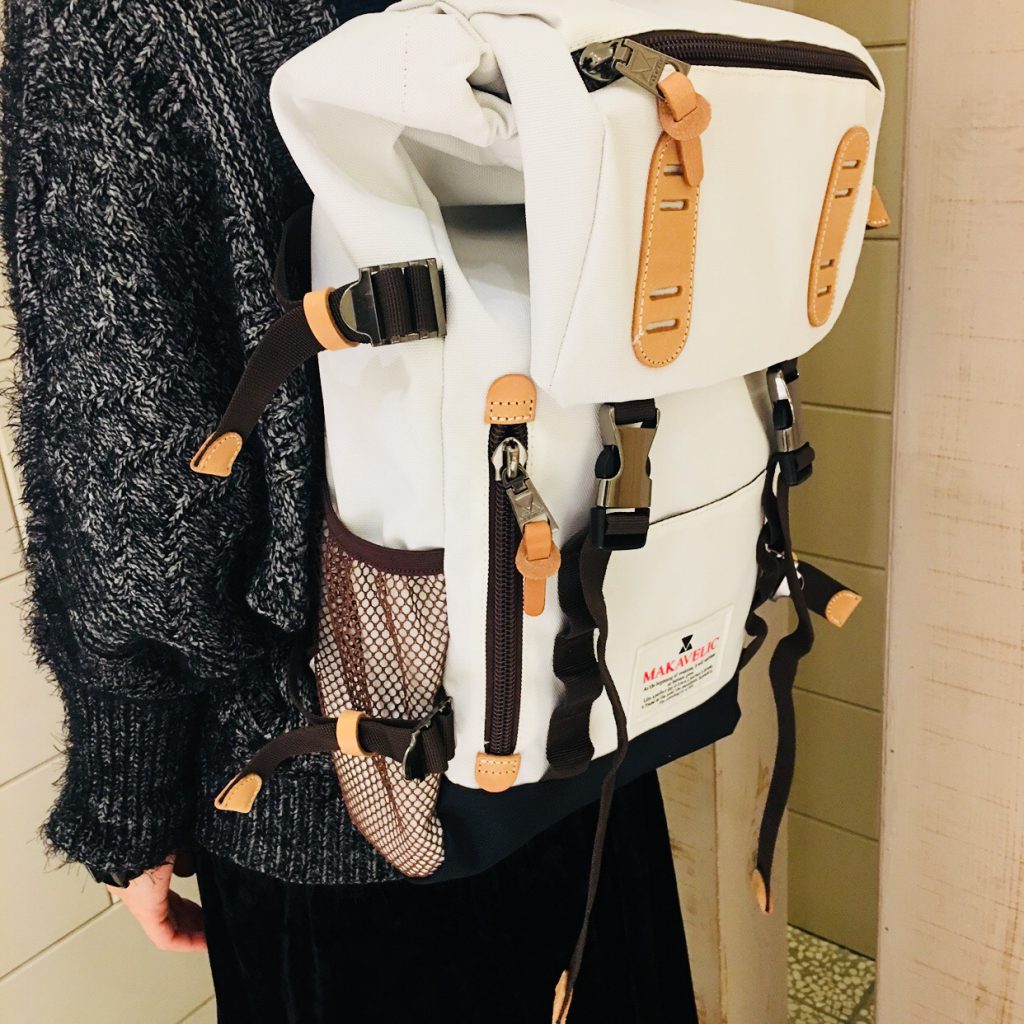 スクラップブック 渋谷 ヒカリエ バッグ bag リュック マキャベリック 