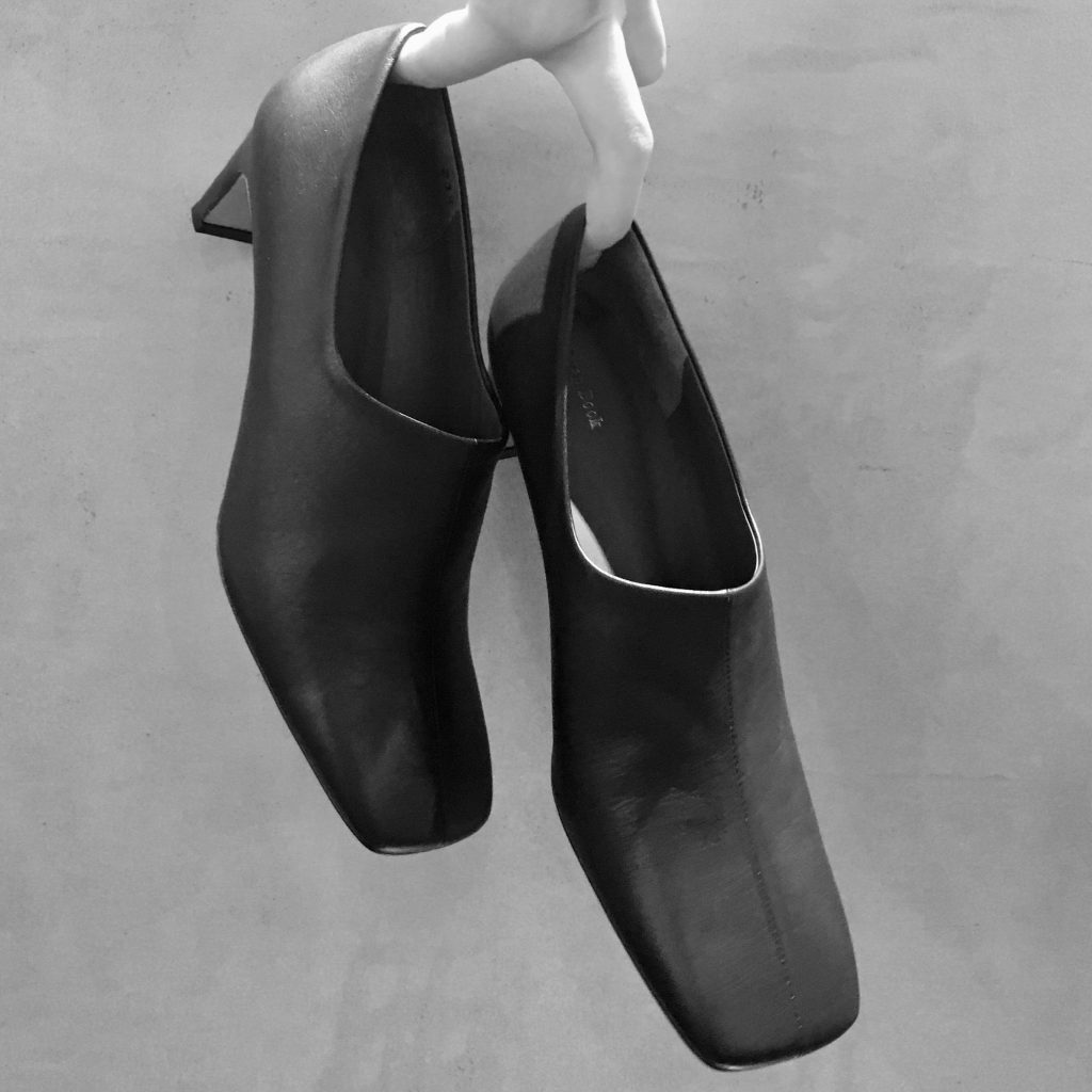 Scrap Book スクラップブック 有楽町マルイ 可愛い original shoes オリジナル シューズ スクエア 日本製 神戸 職人 フィット感