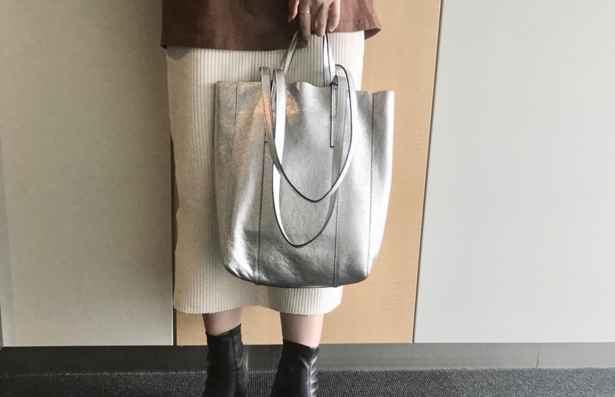 有楽町マルイ】GIANNICHIARINI silver tote bag | Scrap Book [2019.01.29]