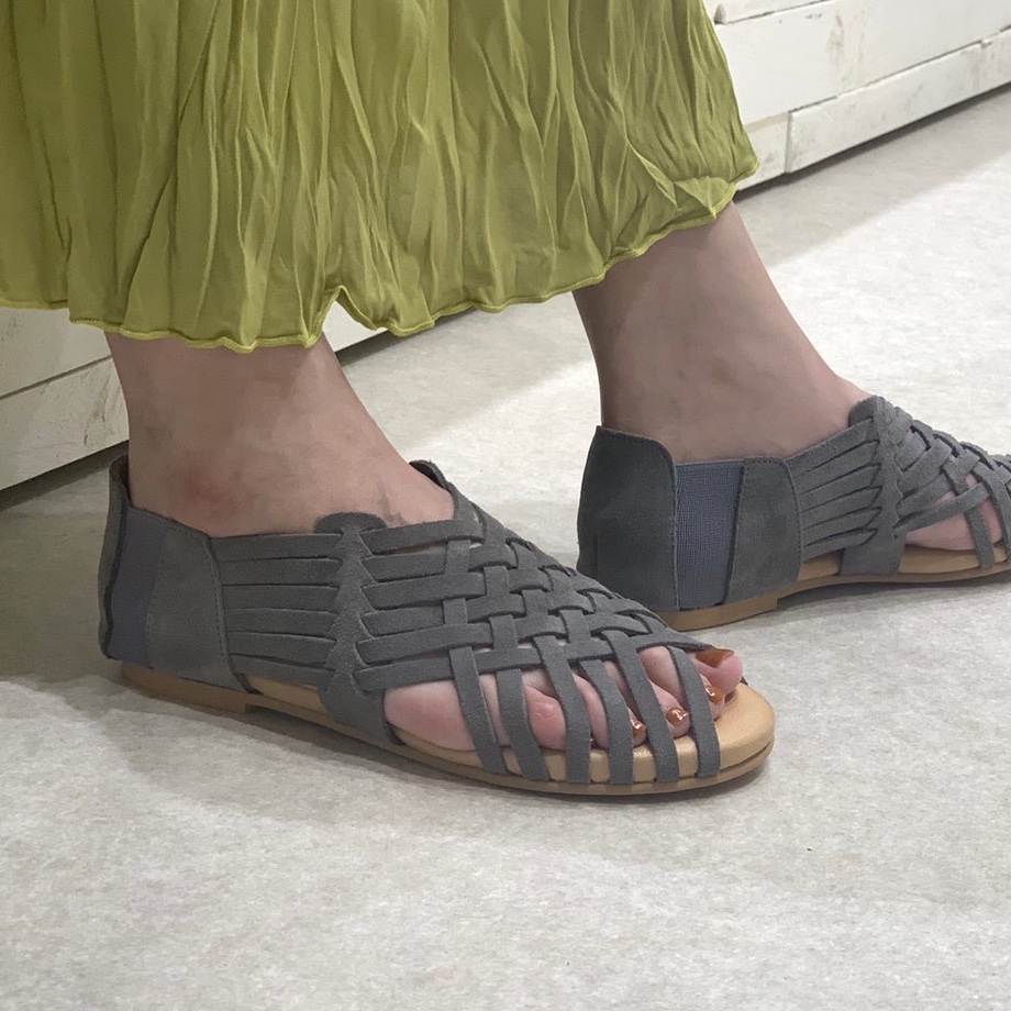 BIANCA　ビアンカ　scrap book スクラップブック　sandal サンダル　メッシュ　mesh leather sandal　柔らかい　履きやすい　スウェード　クッション性　