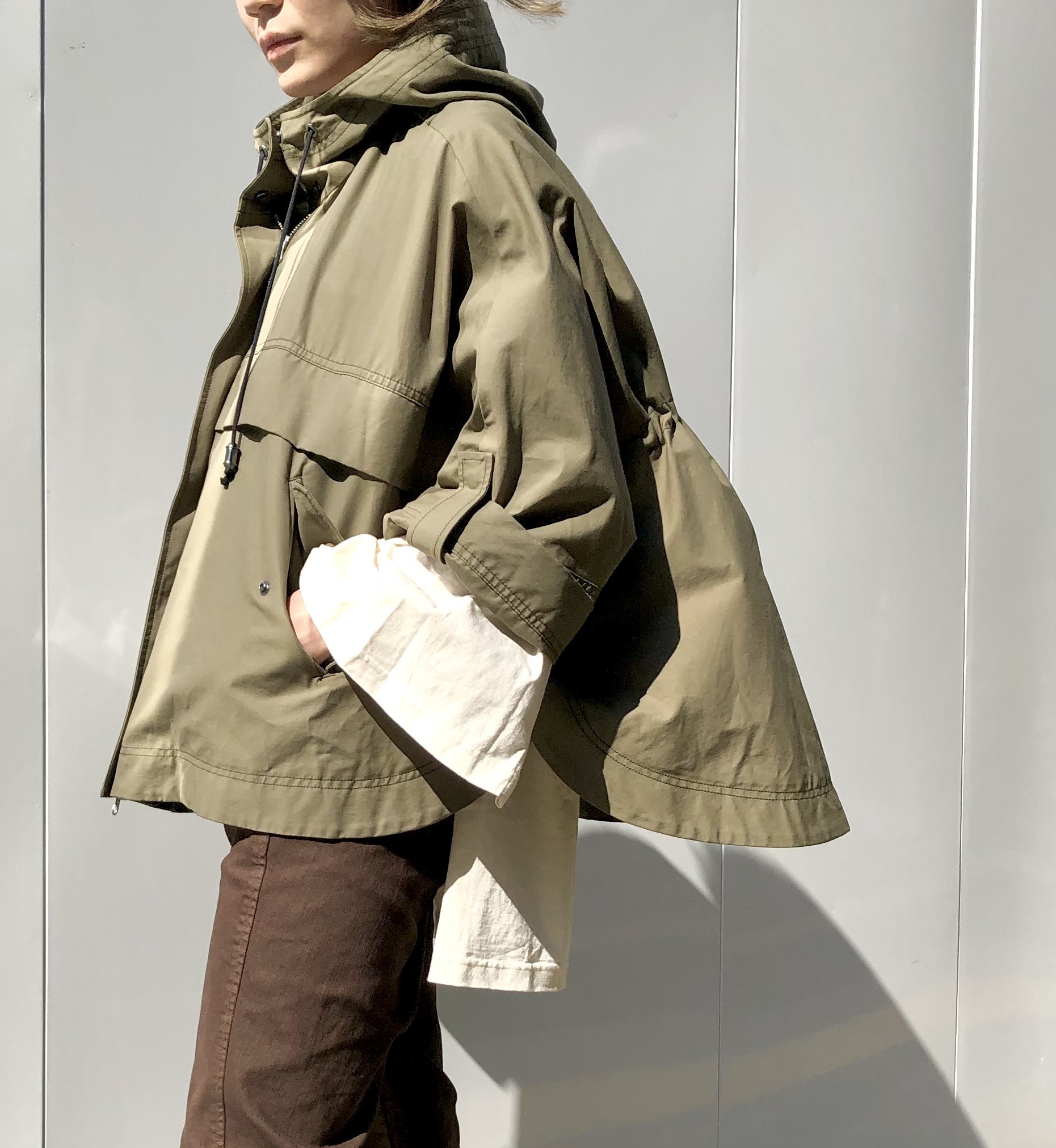 渋谷ヒカリエShinQs店】Lallia Mu poncho coat | Scrap Book [2021.02.23]